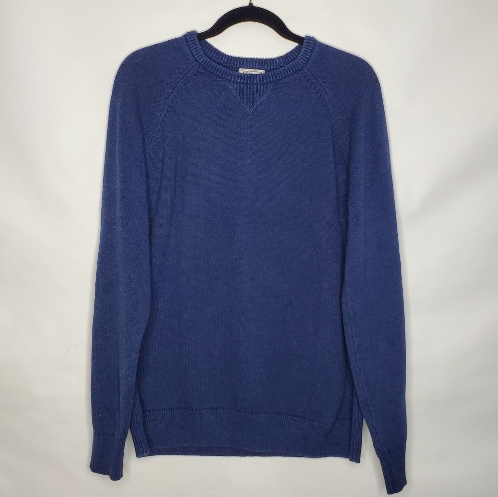 L.L. Bean Cashmere Cotton Men's Sweater Size M Long Sleeve Navy Pullover Casual